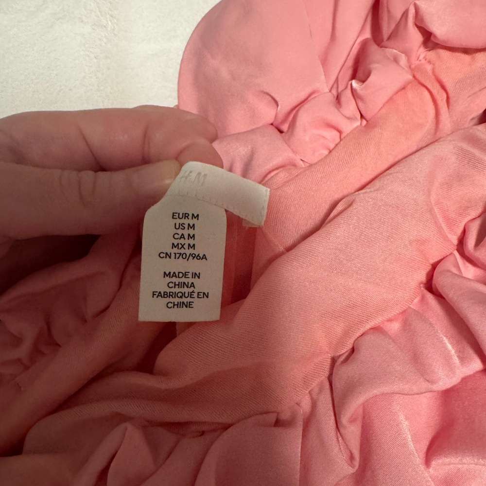 Pink Ruched Dress - Picture 5 of 6